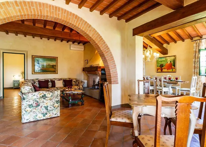 Elisa 16, Emma Willa *