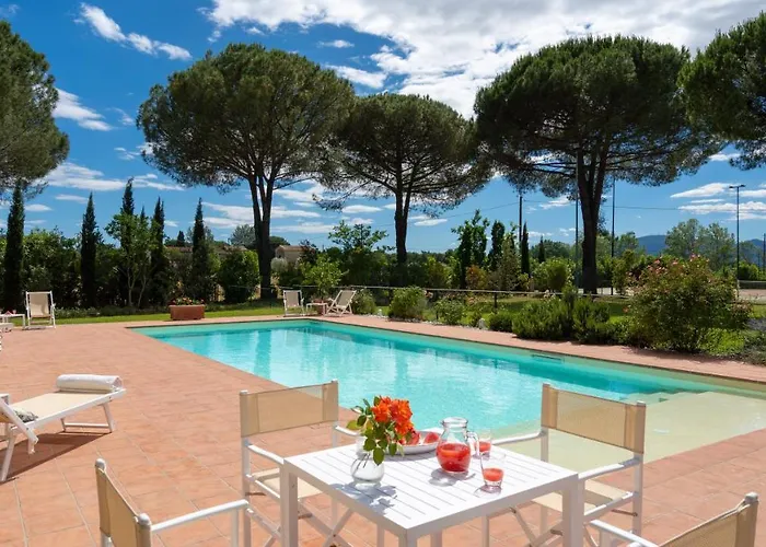 Elisa 16, Emma Willa