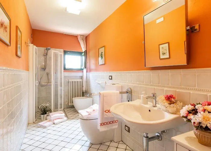 Elisa 16, Emma Willa Fucecchio